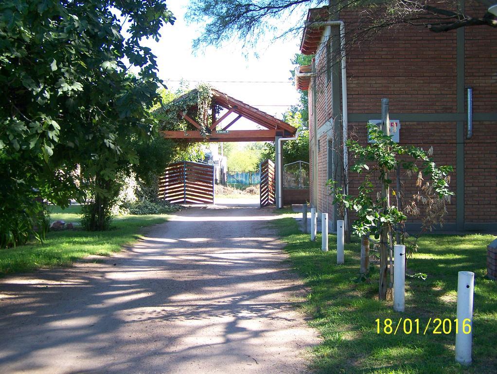 Cabanas Y Hotel Ebemys San Agustín de Valle Fértil Exterior foto